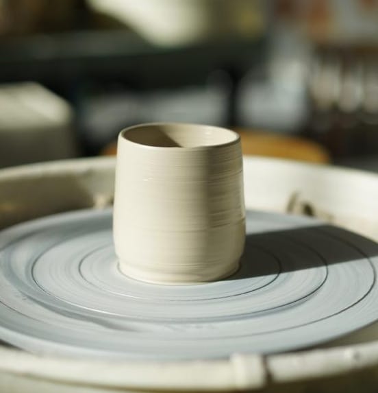 2 hours x 1 pax ( Pottery making + Pottery painting )